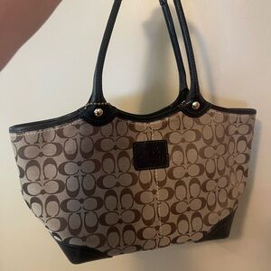 Coach shoulder tote